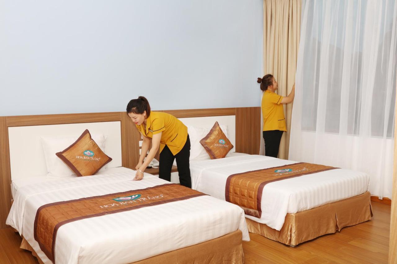 Khach San Hoa Ban Trang Hotel Son La Exterior photo