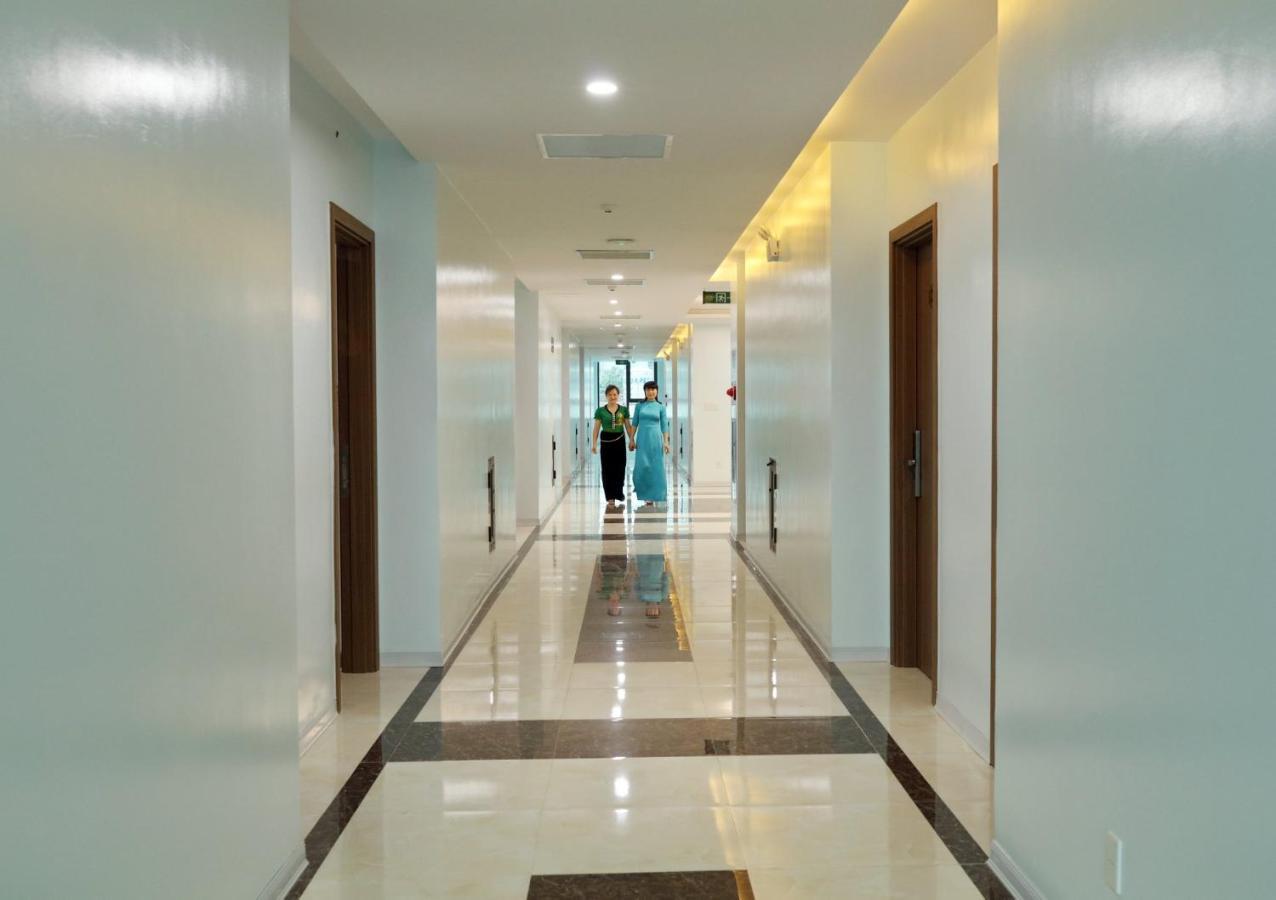 Khach San Hoa Ban Trang Hotel Son La Exterior photo